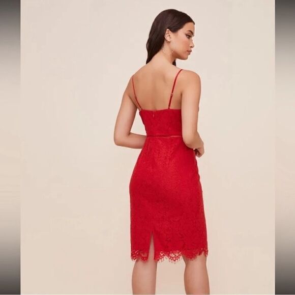 Astr the label red lace mini dress - Picture 2 of 6